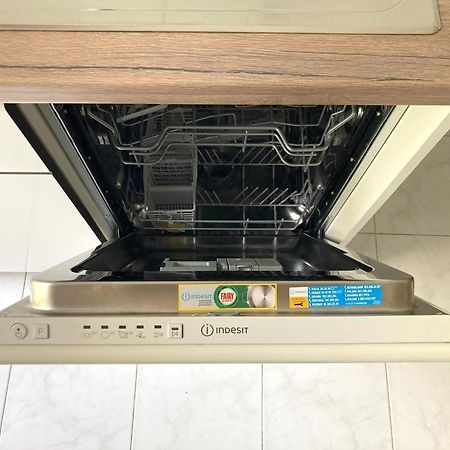 Apartmán Via Gatteri 60 Terst Exteriér fotografie