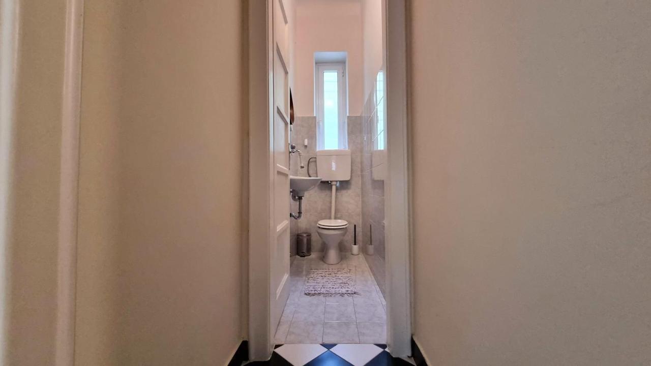 Apartmán Via Gatteri 60 Terst Exteriér fotografie