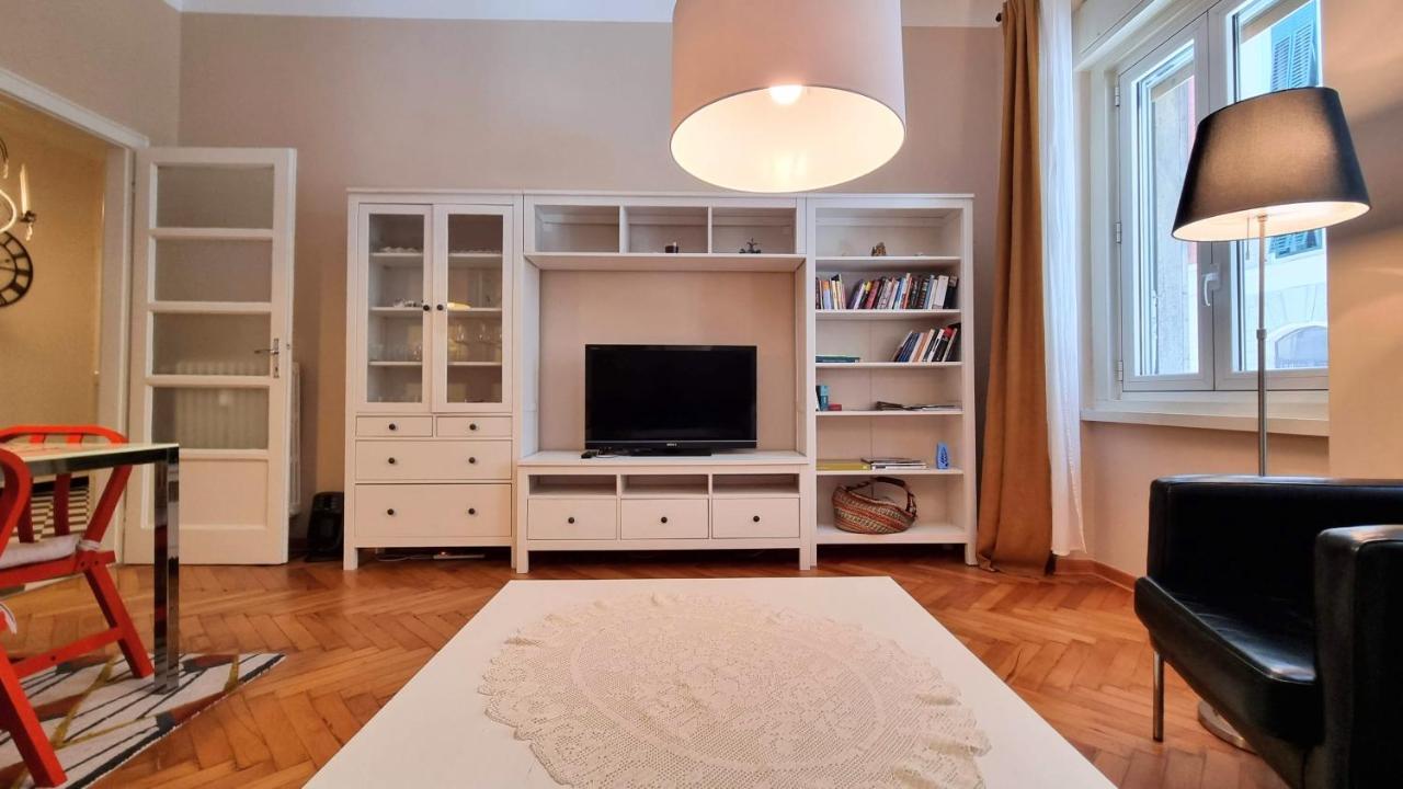 Apartmán Via Gatteri 60 Terst Exteriér fotografie